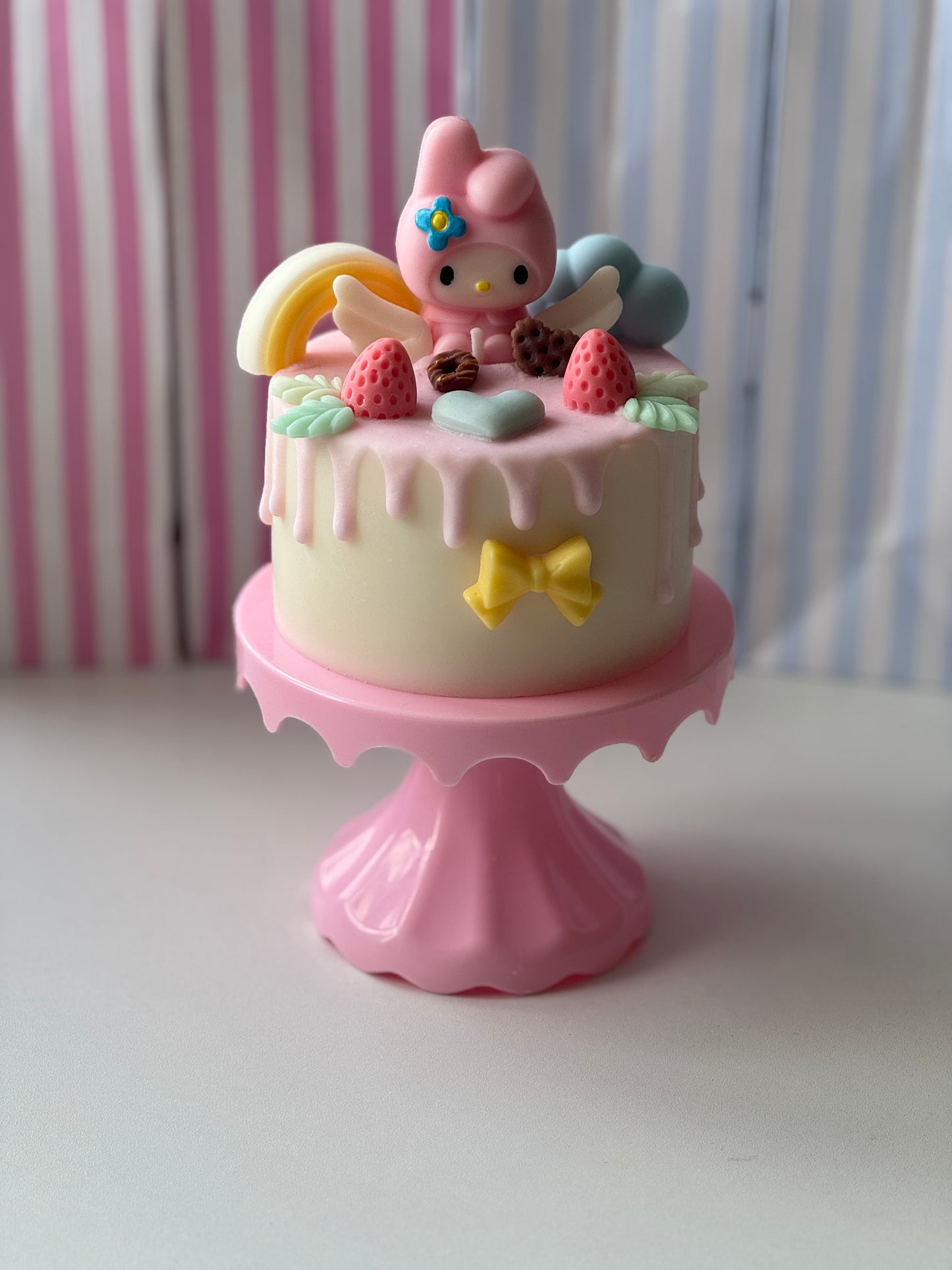 Hello Kitty & Friends Cake Candle Workshop